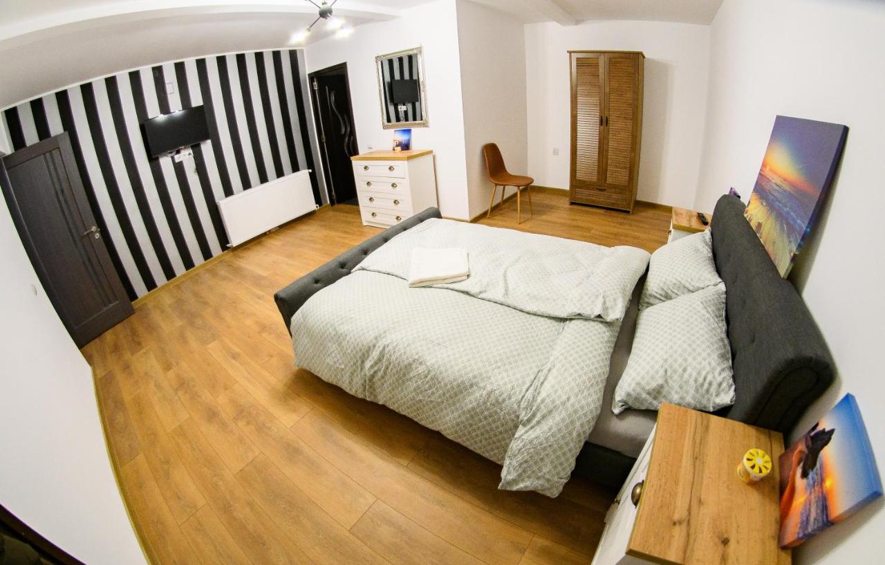 Ayana Central House Oradea Extérieur photo